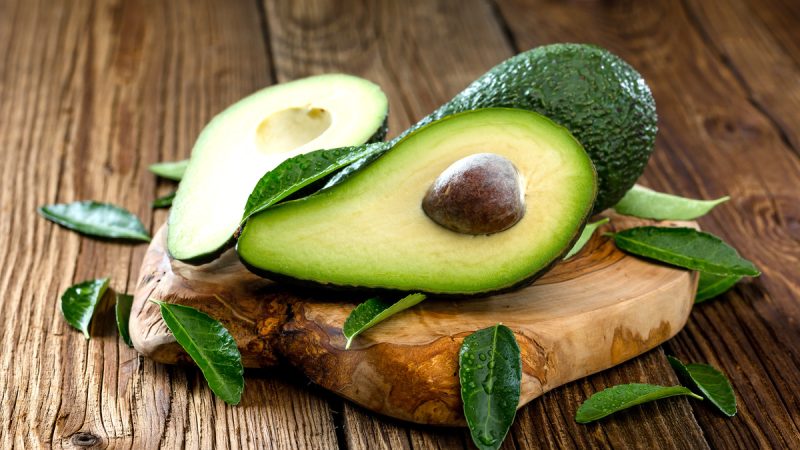 L’avocado fa ingrassare? Ecco come integrarlo in una dieta salutare