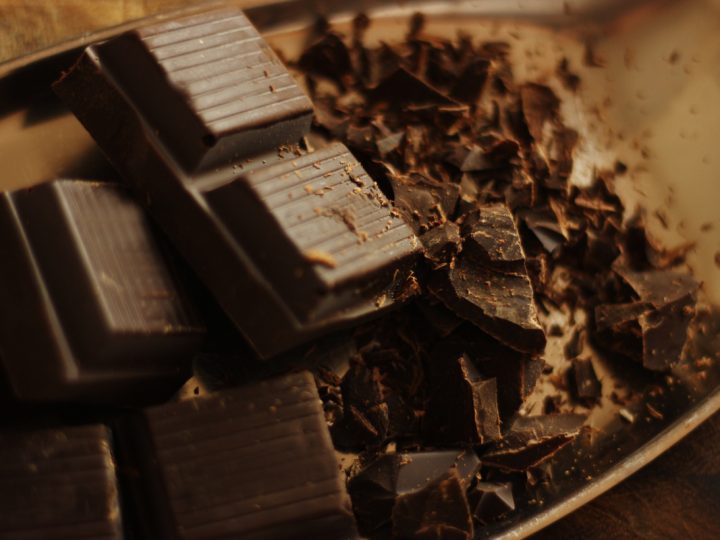 Il cioccolato fondente fa ingrassare? Scopri la sconvolgente verità