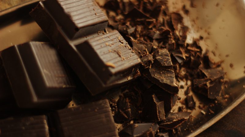 Il cioccolato fondente fa ingrassare? Scopri la sconvolgente verità