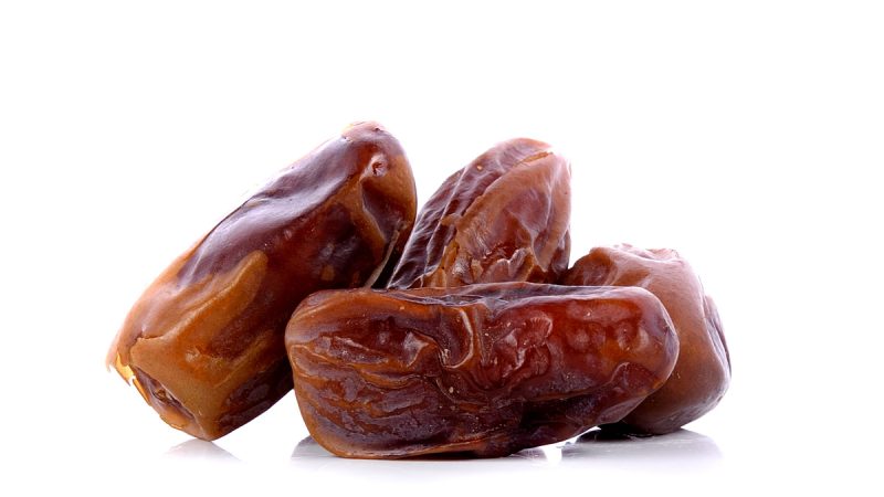 I datteri fanno ingrassare? Valori nutrizionali e calorie del frutto orientale