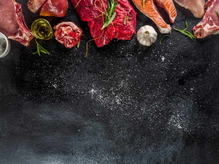 Dieta carnivora: vantaggi e un menu da seguire