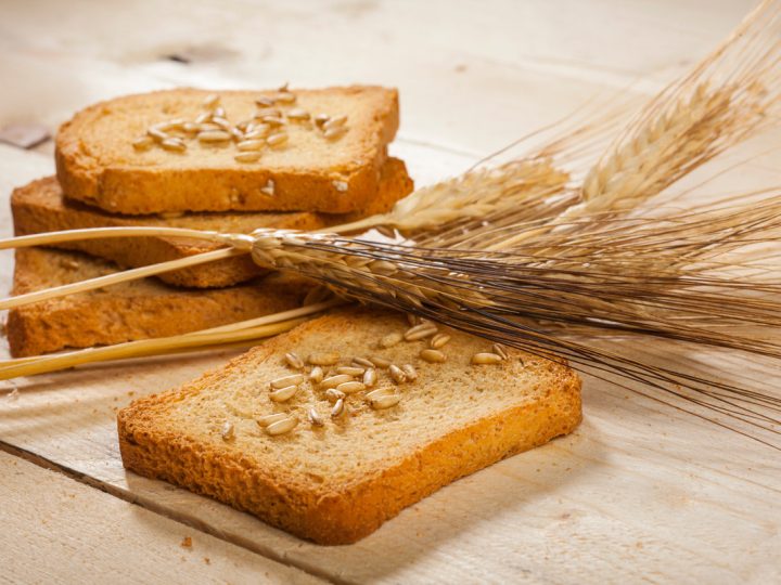 Le fette biscottate fanno ingrassare? Ecco tutti i consigli per una sana alimentazione