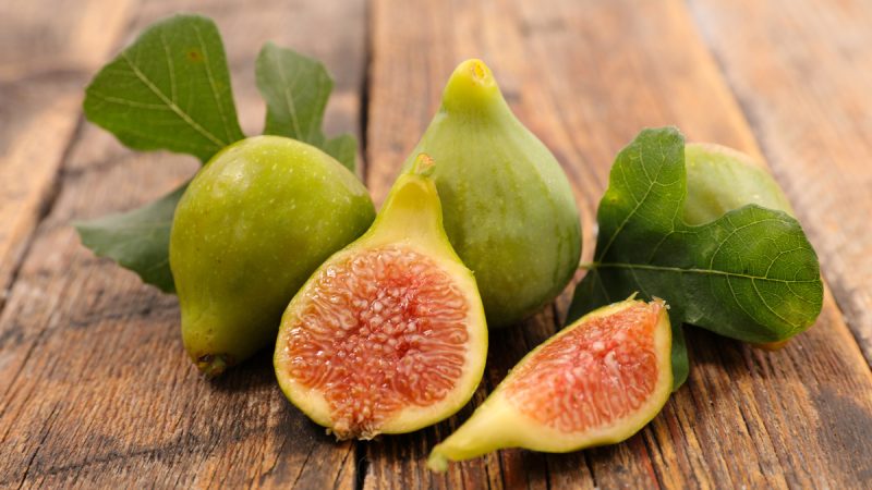 I fichi fanno ingrassare? Ecco la verità su questi dolcissimi frutti