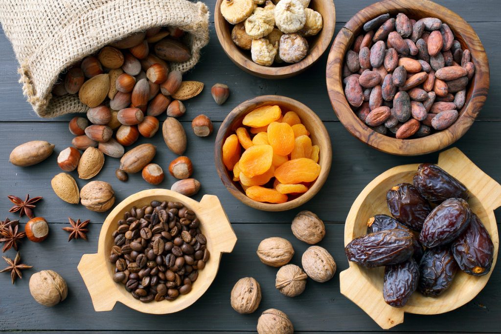 La frutta secca fa ingrassare?