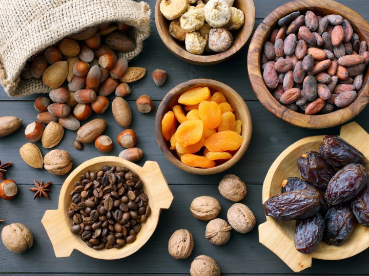 La frutta secca fa ingrassare? Valori nutrizionali e falsi miti da sfatare