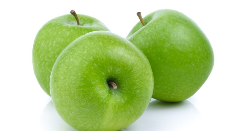 La mela fa ingrassare? Valori nutrizionali e calorie del frutto salutare