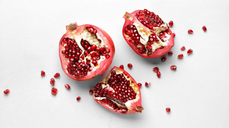 Il melograno fa ingrassare? Ecco come introdurre nella tua alimentazione questo frutto