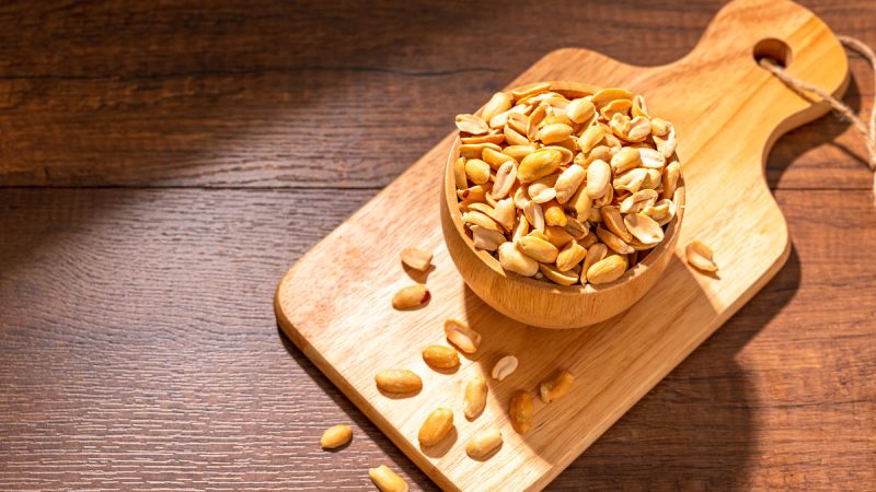 Le noccioline fanno ingrassare? Ecco la sconvolgente verità