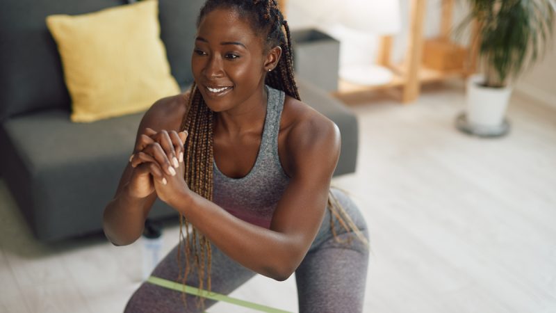 Sissy squat: come eseguirli e benefici