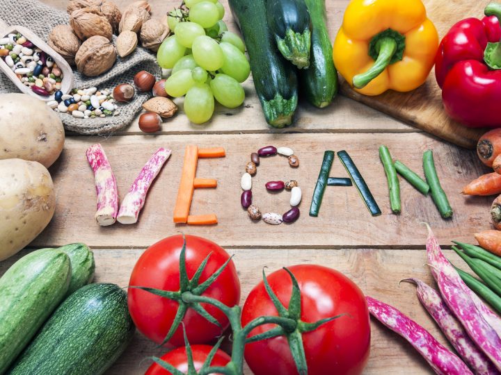 Dieta vegana per dimagrire: vantaggi ed esempio di menu