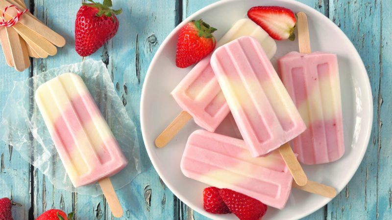 I ghiaccioli fanno ingrassare? Ecco la verità su questi snack rinfrescanti