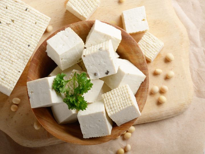 Il tofu fa ingrassare? Ecco la verità su questo moderno alimento apprezzato dai vegani