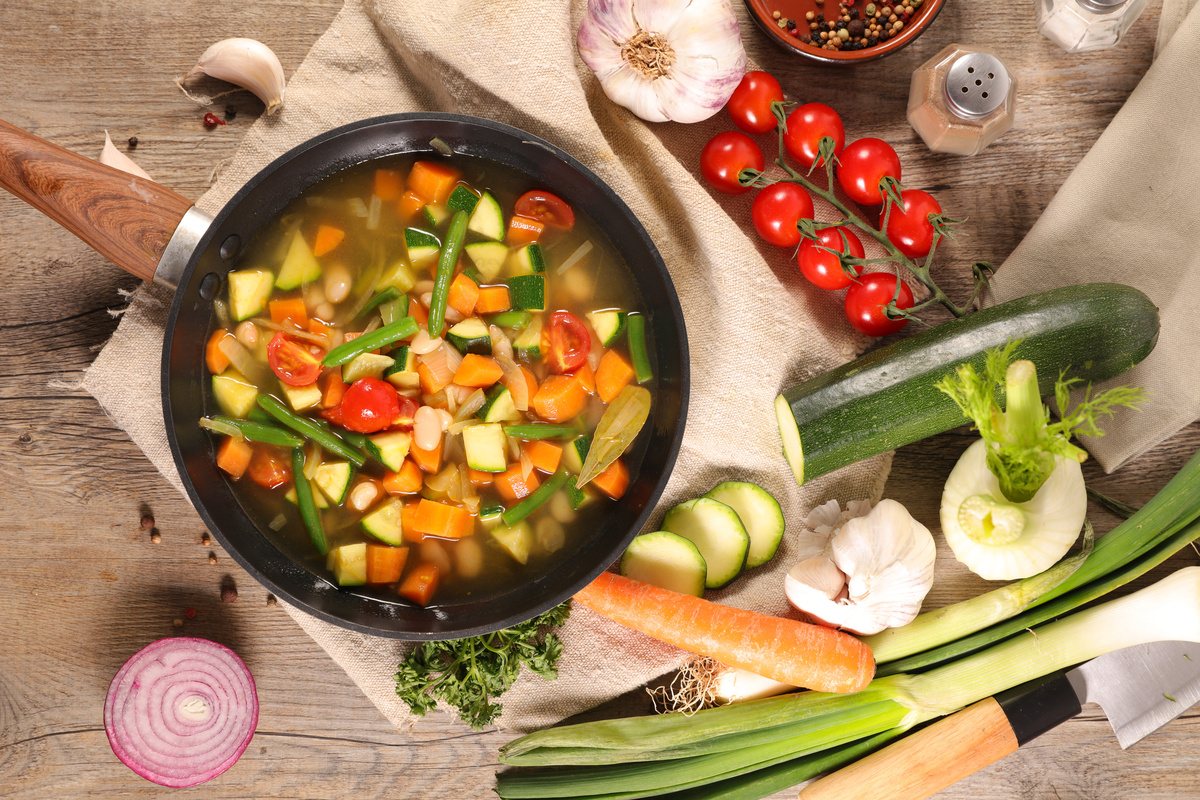 Dieta del minestrone: vantaggi ed esempi di menu