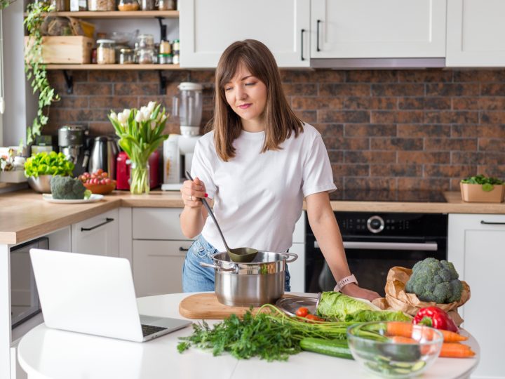 Dieta vegana equilibrata: vantaggi e esempio di menu