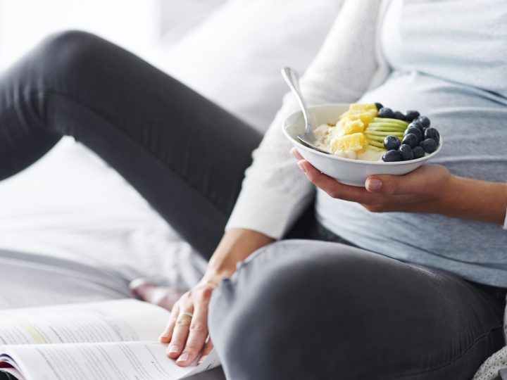 Cibo e gravidanza: i 5 alimenti ideali per le donne incinta