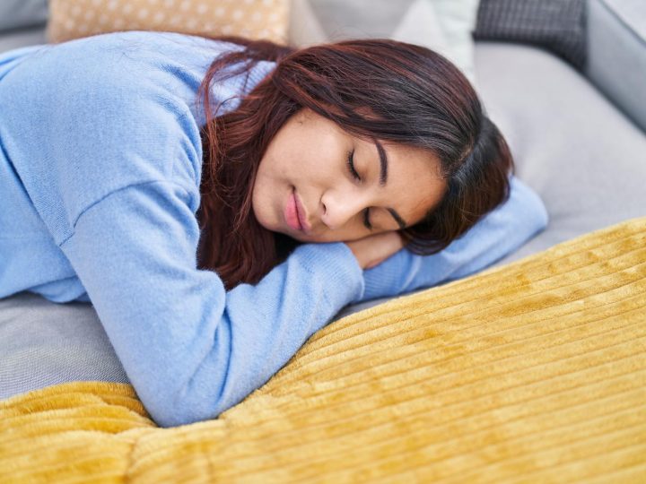 Sognare Mamma: Viaggio Onirico nell’Amore Materno