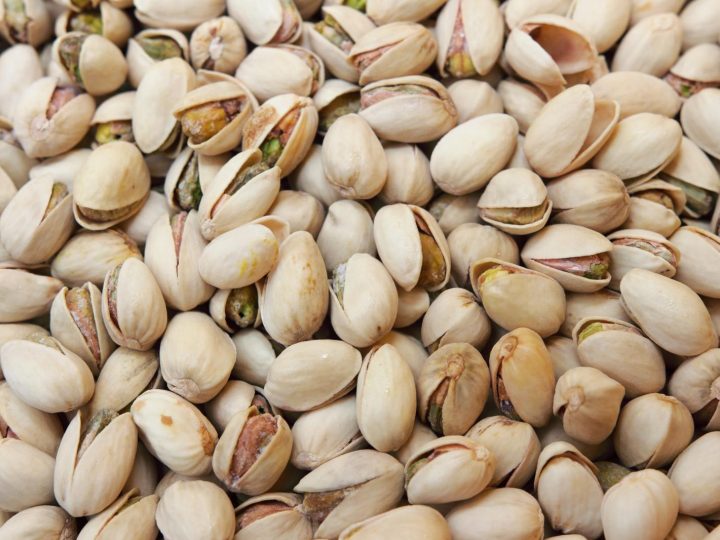 I Pistacchi Fanno Ingrassare? Scopri la Verità Dietro uno degli Snack più Amati
