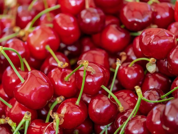 Le ciliegie fanno ingrassare? Scopri la verità su questo delizioso frutto estivo!