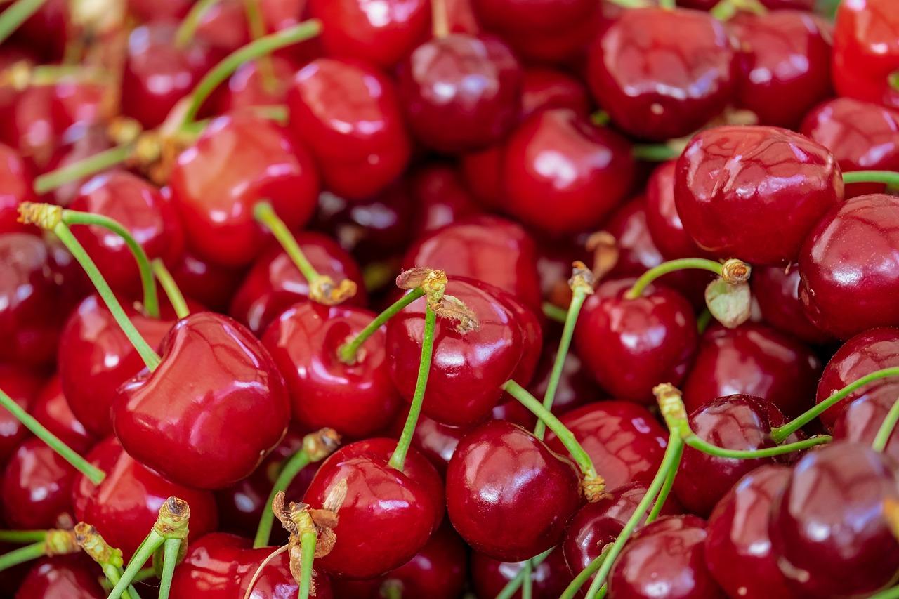 Le ciliegie fanno ingrassare? Scopri la verità su questo delizioso frutto estivo!