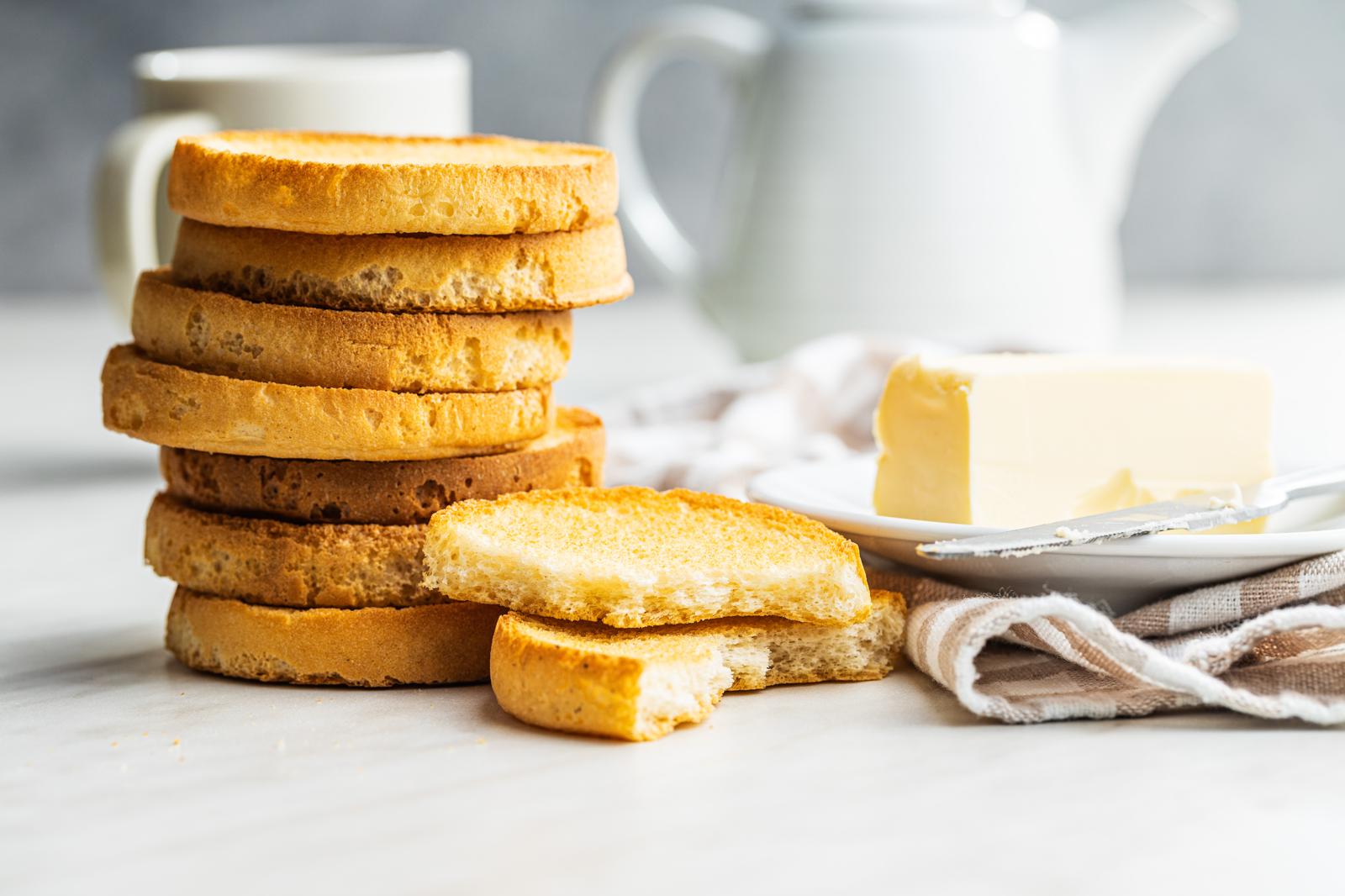 Le fette biscottate sulla bilancia: Sveliamo il mistero delle calorie nascoste che influenzano il tuo peso!